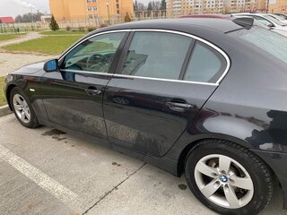 2007 BMW 5 серии 520d V (E60/E61) Рестайлинг, чёрный, 1200000 рублей, вид 2