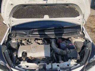 2016 Toyota Vitz III (XP130) Рестайлинг, белый, 925000 рублей, вид 5