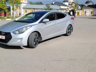 2012 Hyundai Elantra V (MD), серебристый, 895000 рублей, вид 1