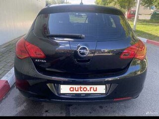 2011 Opel Astra J, чёрный, 700000 рублей, вид 3