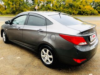 2016 Hyundai Solaris I Рестайлинг, серый, 1100000 рублей, вид 4