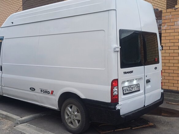 2001 Ford Transit, белый, 600000 рублей - вид 2