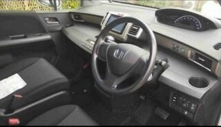 2012 Honda Freed I Рестайлинг, серый, 1550000 рублей, вид 5
