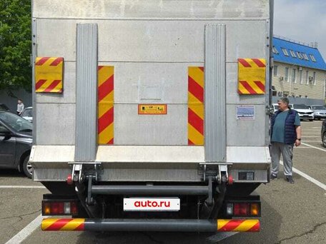 2024 Isuzu Elf (N-series), белый, 5500000 рублей, вид 2