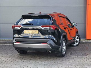 2020 Toyota RAV4 V (XA50), чёрный, 2539000 рублей, вид 4
