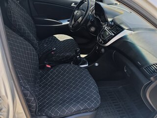2014 Hyundai Solaris I, серебристый, 710000 рублей, вид 5