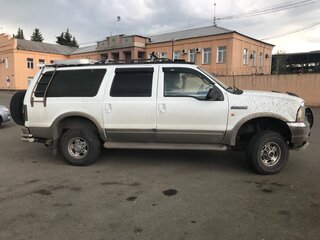 2001 Ford Excursion, белый, 1650000 рублей, вид 2