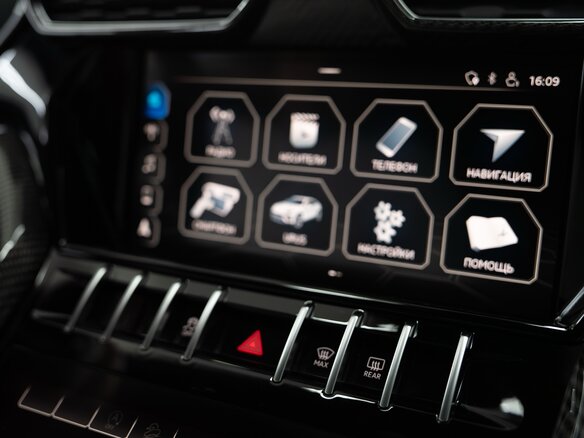 2020 Lamborghini Urus I, белый, 24400000 рублей - вид 21