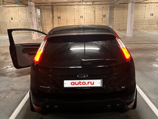 2010 Ford Focus II Рестайлинг, чёрный, 510000 рублей, вид 3