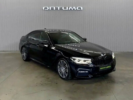 2017 BMW 5 серии 540i xDrive VII (G30/G31/G38), чёрный, 3747000 рублей, вид 3