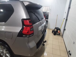 2019 Toyota Land Cruiser Prado 150 Series Рестайлинг 2, коричневый, 7000000 рублей, вид 4