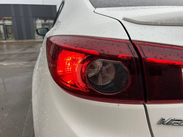 2014 Mazda 3 III (BM), белый, 1650000 рублей - вид 18