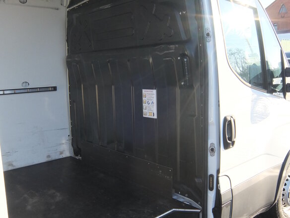 2021 Iveco Daily, белый, 3900000 рублей - вид 5
