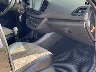 2018 Lada (ВАЗ) Vesta I, чёрный, 852000 рублей, вид 4