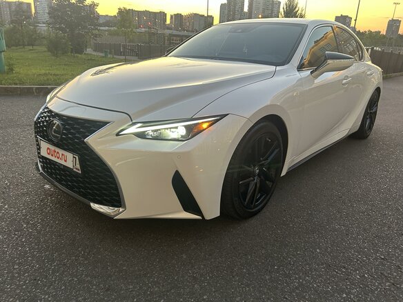 2021 Lexus IS 300 III Рестайлинг 2, белый, 5100000 рублей - вид 14
