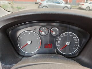 2010 Ford Focus II Рестайлинг, синий, 390000 рублей, вид 5