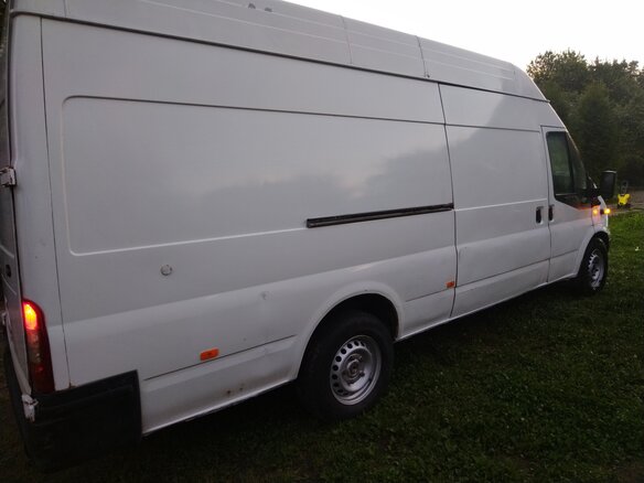 2008 Ford Transit, белый, 800000 рублей - вид 3