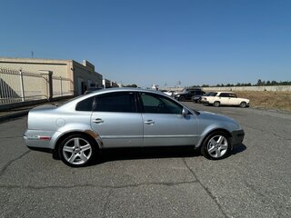 2004 Volkswagen Passat B5 Рестайлинг, серебристый, 390000 рублей, вид 2