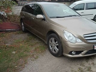 2009 Mercedes-Benz R-Класс 280 Long I Рестайлинг, золотистый, 1220000 рублей, вид 1