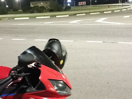 2001 Honda CBR 600F, красный, 410000 рублей, вид 4