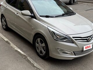 2015 Hyundai Solaris I Рестайлинг, бежевый, 1090000 рублей, вид 3