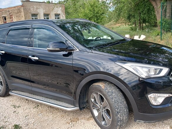 2014 Hyundai Santa Fe Grand III, чёрный, 2250000 рублей - вид 2