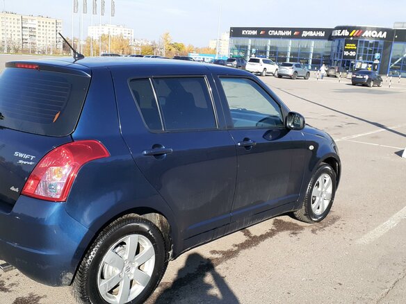 2007 Suzuki Swift III, синий - вид 4