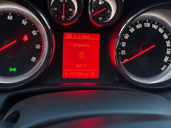 2014 Opel Astra GTC J Рестайлинг, серый - вид 9