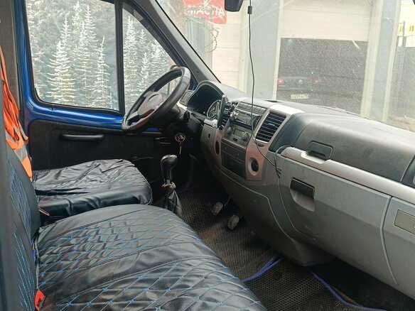2010 ГАЗ ГАЗель (3302), синий, 750000 рублей - вид 7