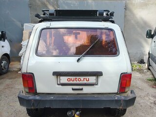 1999 Lada (ВАЗ) 2121 (4x4) I Рестайлинг, белый, 225000 рублей, вид 3
