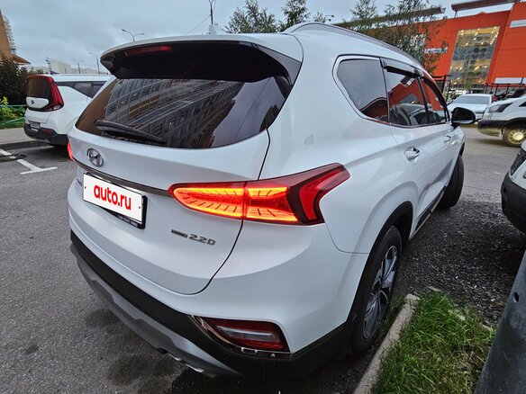 2020 Hyundai Santa Fe IV, белый - вид 3