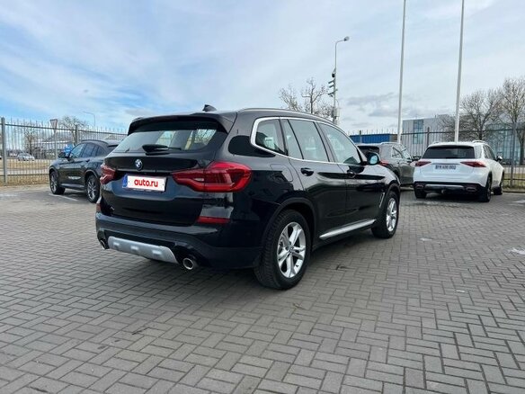 2020 BMW X3 30e xDrive III (G01), чёрный, 2790000 рублей - вид 2