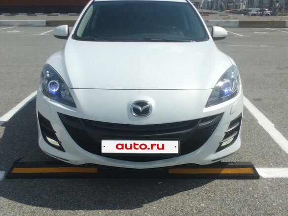2011 Mazda 3 II (BL), белый, 810000 рублей - вид 1