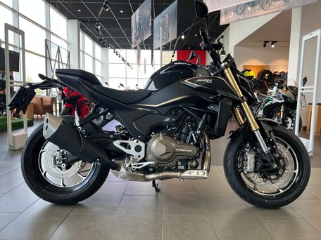 2026 QJMotor SRK 550, чёрный, 549000 рублей, вид 4