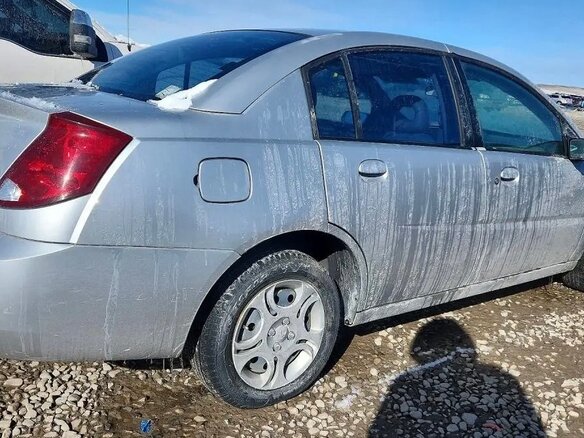 2004 Saturn ION, серебристый - вид 18