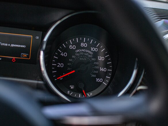 2017 Ford Mustang VI, синий, 4700000 рублей - вид 10