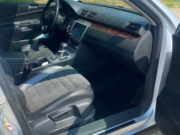 2010 Volkswagen Passat B6, серебристый, 870000 рублей - вид 11
