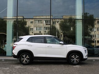 2022 Hyundai Creta II, белый, 2070000 рублей, вид 4