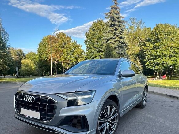2018 Audi Q8 50 TDI I (4M), серебристый, 5200000 рублей