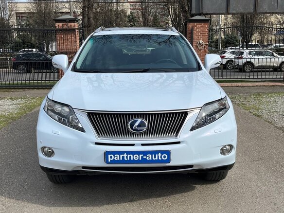 2010 Lexus RX 450h III, белый, 2800000 рублей