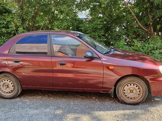 2008 Chevrolet Lanos I, красный, 180000 рублей, вид 3