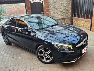 2018 Mercedes-Benz CLA 200 I (C117, X117) Рестайлинг, синий, 1690000 рублей, вид 2