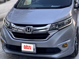 2017 Honda Freed II, серый, 1480000 рублей, вид 2