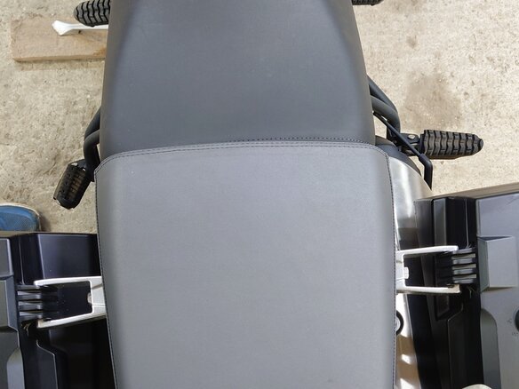 2012 Triumph Tiger 800, белый, 545000 рублей - вид 17