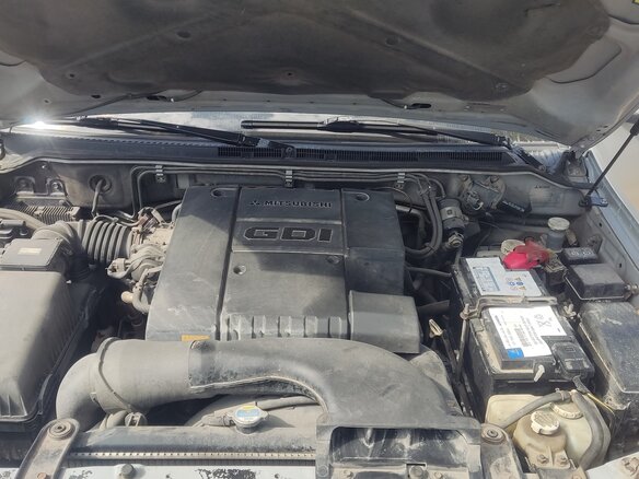 2001 Mitsubishi Pajero III, серебристый, 935000 рублей - вид 9