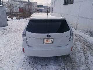 2013 Toyota Prius Alpha I (ZVW40/41), белый, 1350000 рублей, вид 3