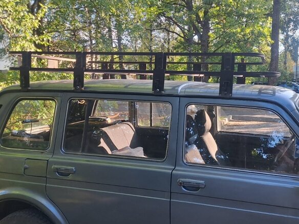 2011 Lada (ВАЗ) 2131 (4x4) I, серый, 400000 рублей - вид 3