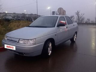 2004 Lada (ВАЗ) 2110, серебристый, 230000 рублей, вид 2