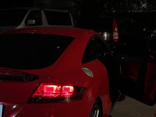 2006 Audi TT II (8J), красный, 1400000 рублей, вид 4