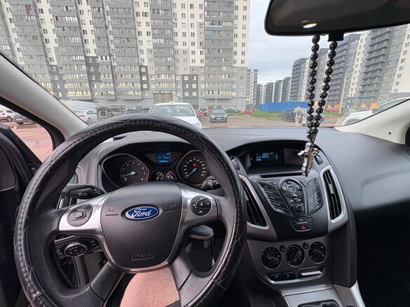 2014 Ford Focus III, чёрный, 590000 рублей - вид 6